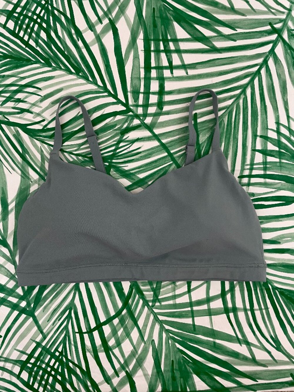 Athleta Elation Sports Bra D-DD in Minimalistic Grey Size Medium